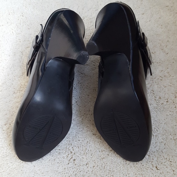 Vince Camuto Yonkers Ankle Boots - Picture 7 of 8